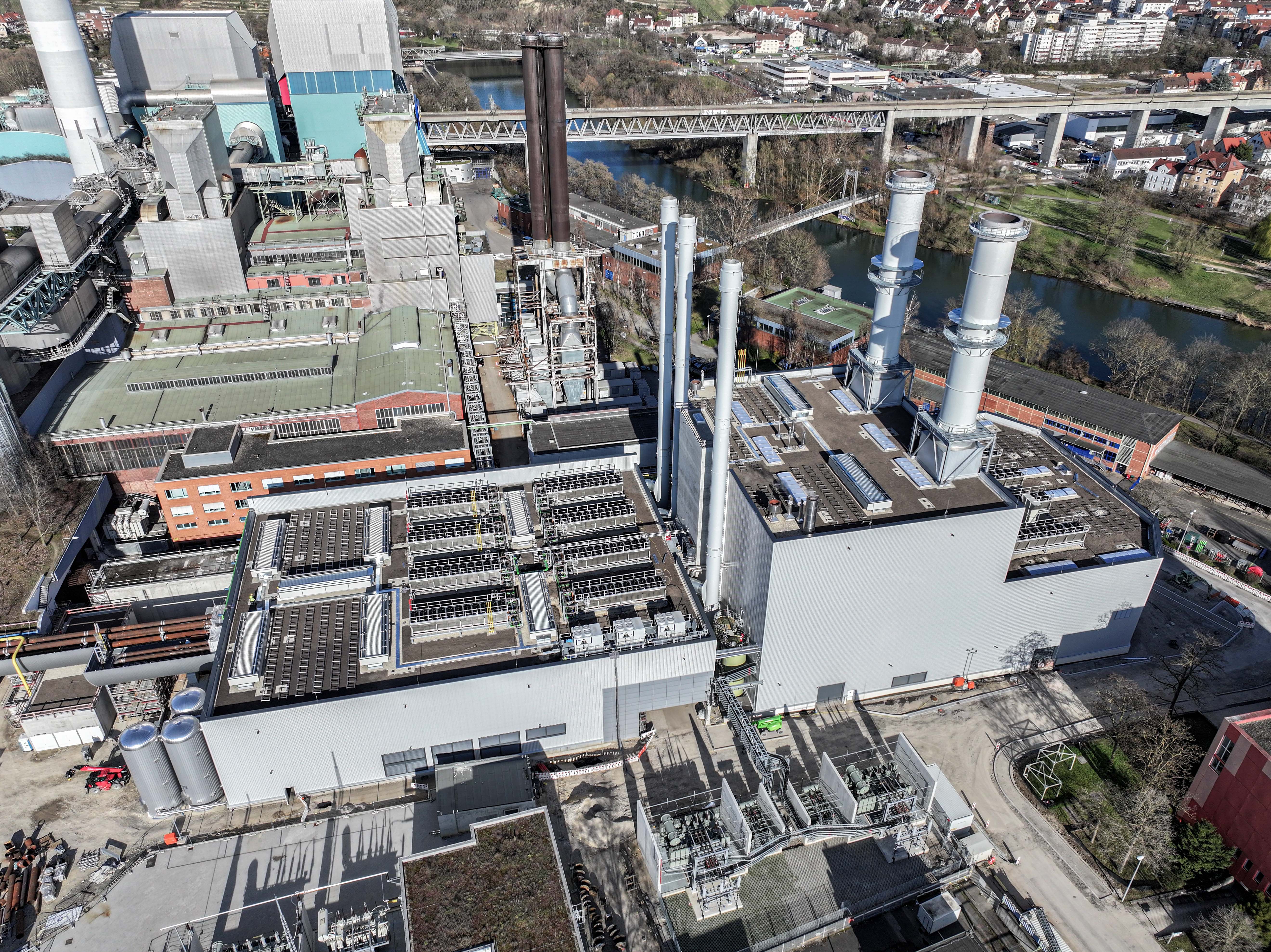 EnBW nimmt eines der ersten wasserstofffähigen Gasturbinen-Kraftwerke ...